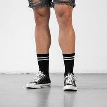 Load image into Gallery viewer, MEN'S SILVER RETRO SOCKS | BLACK