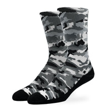 Load image into Gallery viewer, MEN'S SILVER CREW SOCKS | BLACK CAMO