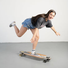 Load image into Gallery viewer, WOMEN'S SILVER RETRO-QUARTER SOCKS | WHITE