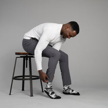 Load image into Gallery viewer, MEN'S SILVER CREW SOCKS | BLACK CAMO
