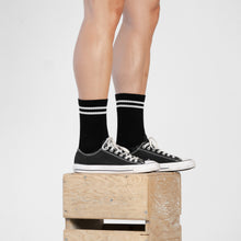 Load image into Gallery viewer, MEN'S SILVER RETRO SOCKS | BLACK
