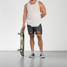 Load image into Gallery viewer, MEN'S SILVER RETRO-QUARTER SOCKS | WHITE
