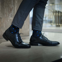 Load image into Gallery viewer, MEN'S SILVER CREW SOCKS | NIGHT BLUES
