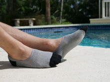 Load image into Gallery viewer, SILVER NO SHOW SOCKS | GREY WITH BLACK
