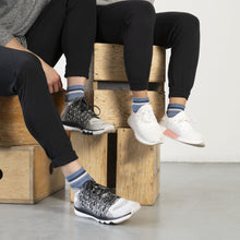 Load image into Gallery viewer, WOMEN'S SILVER QUARTER SOCKS | DENIM
