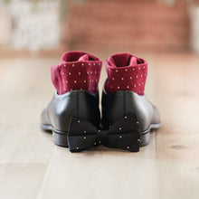 Load image into Gallery viewer, MEN'S SILVER CREW SOCKS | DOTTED ROUGE
