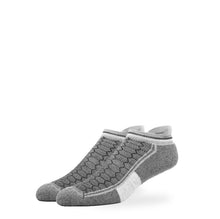 Load image into Gallery viewer, WOMEN'S SILVER ANKLE SOCKS | GREY
