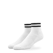 Load image into Gallery viewer, WOMEN'S SILVER RETRO-QUARTER SOCKS | WHITE
